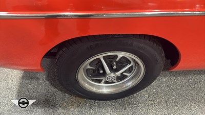 Lot 748 - 1979 MG B