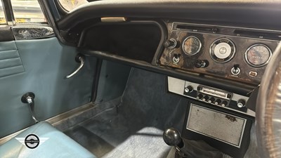 Lot 138 - 1965 SUNBEAM ALPINE MKS I TO IV