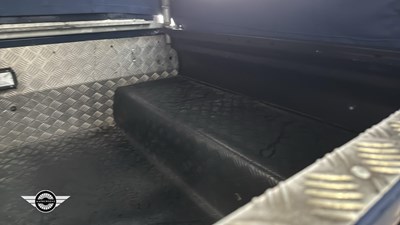 Lot 122 - 1996 LAND ROVER 90 DEFENDER TDI