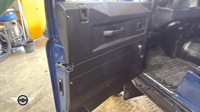 Lot 122 - 1996 LAND ROVER 90 DEFENDER TDI