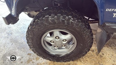 Lot 122 - 1996 LAND ROVER 90 DEFENDER TDI