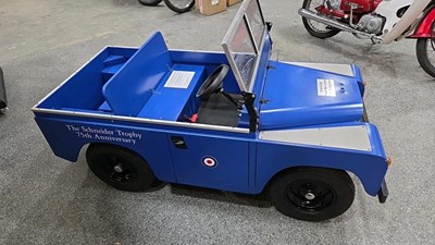 Lot 17 - TOYLANDER SCHNEIDER TROPHY ANNIVERSARY ELECTRIC LAND ROVER