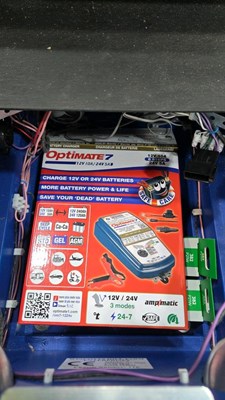 Lot 17 - TOYLANDER SCHNEIDER TROPHY ANNIVERSARY ELECTRIC LAND ROVER