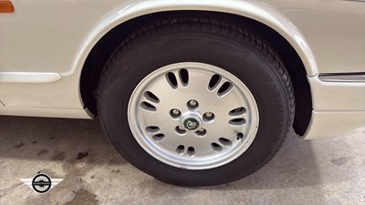 Lot 190 - 1994 JAGUAR SOVEREIGN AUTO