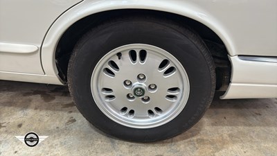 Lot 190 - 1994 JAGUAR SOVEREIGN AUTO