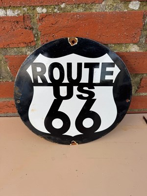 Lot 409 - ROUTE US 66 ENAMEL REPRODUCTION SIGN 12" DIA