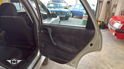 Lot 198 - 1998 VAUXHALL VECTRA GSI V6