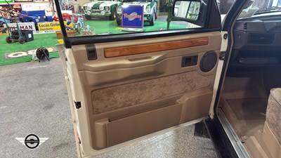 Lot 578 - 1991 LAND ROVER RANGE ROVER VOGUE EFI