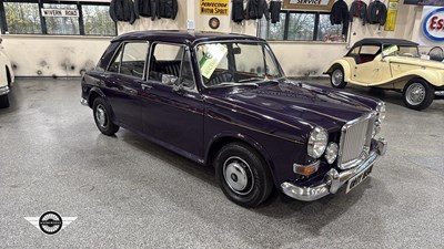 Lot 201 - 1973 VANDEN PLAS 1300 PRINCESS AUTO