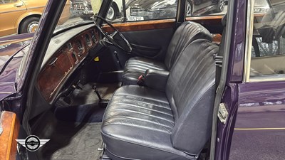 Lot 201 - 1973 VANDEN PLAS 1300 PRINCESS AUTO