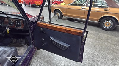 Lot 201 - 1973 VANDEN PLAS 1300 PRINCESS AUTO