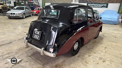 Lot 22 - 1951 TRIUMPH