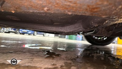 Lot 28 - 1995 BMW 323I AUTO