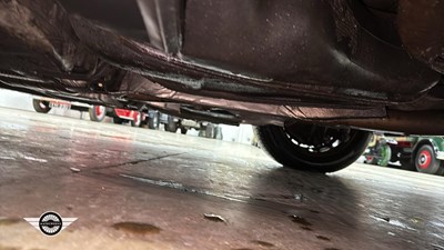 Lot 28 - 1995 BMW 323I AUTO