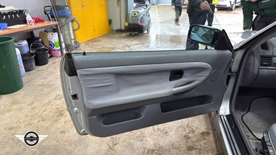 Lot 28 - 1995 BMW 323I AUTO