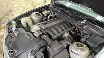 Lot 28 - 1995 BMW 323I AUTO