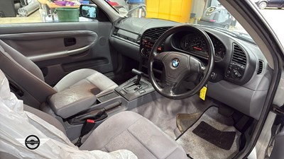 Lot 28 - 1995 BMW 323I AUTO