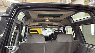Lot 32 - 1998 LAND ROVER DISCOVERY V8I A