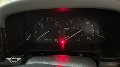 Lot 32 - 1998 LAND ROVER DISCOVERY V8I A