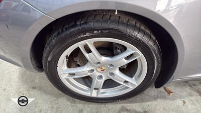 Lot 182 - 2006 PORSCHE BOXSTER