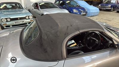 Lot 182 - 2006 PORSCHE BOXSTER