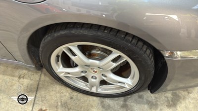 Lot 182 - 2006 PORSCHE BOXSTER