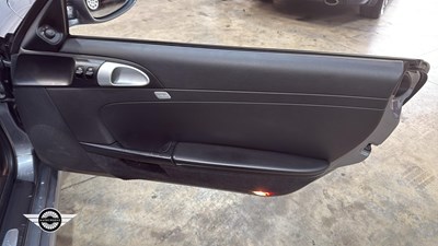Lot 182 - 2006 PORSCHE BOXSTER
