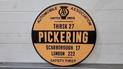 Lot 193 - WOODEN HAND PAINTED PICKERING AA SIGN 28" DIA