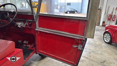 Lot 38 - 1952 LAND ROVER