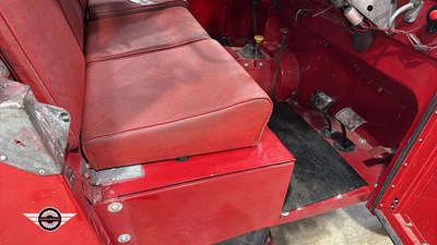 Lot 38 - 1952 LAND ROVER