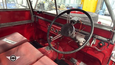 Lot 38 - 1952 LAND ROVER