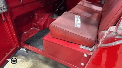 Lot 38 - 1952 LAND ROVER