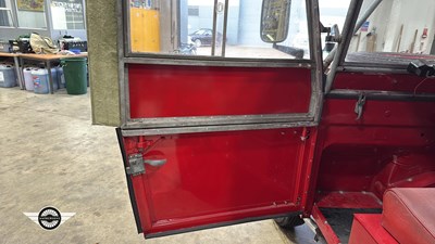 Lot 38 - 1952 LAND ROVER