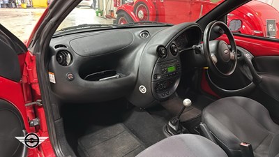 Lot 40 - 2003 FORD STREETKA