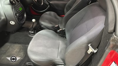 Lot 40 - 2003 FORD STREETKA