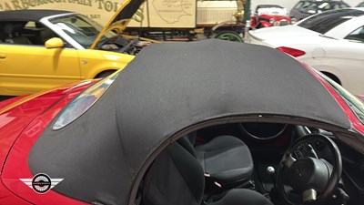 Lot 40 - 2003 FORD STREETKA