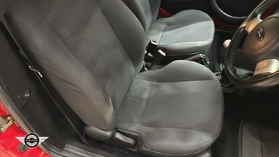 Lot 40 - 2003 FORD STREETKA