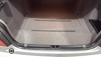 Lot 46 - 1998 BMW 523I SE AUTO