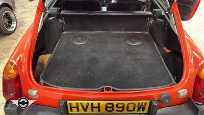 Lot 56 - 1980 MG B GT