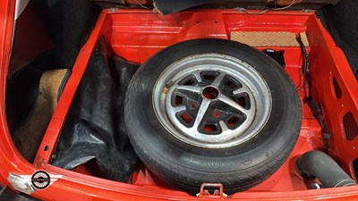 Lot 56 - 1980 MG B GT