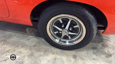 Lot 56 - 1980 MG B GT