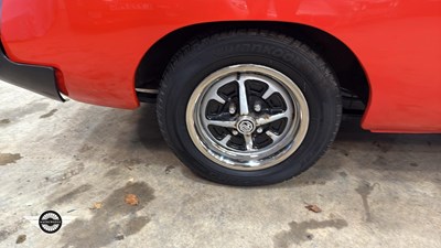 Lot 56 - 1980 MG B GT