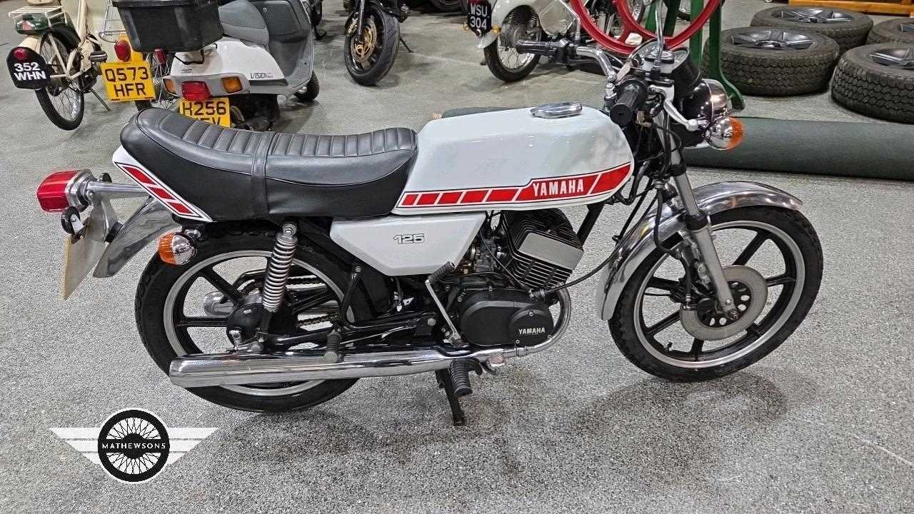 Lot 6 - 1980 YAMAHA RD 125
