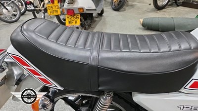 Lot 6 - 1980 YAMAHA RD 125