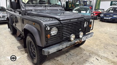 Lot 92 - 1988 LAND ROVER LR 110 V8 SW