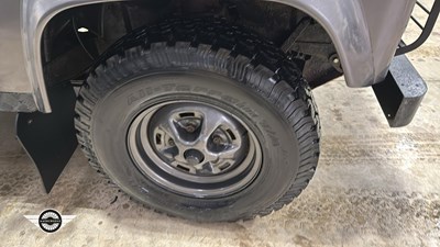 Lot 92 - 1988 LAND ROVER LR 110 V8 SW