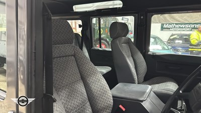 Lot 92 - 1988 LAND ROVER LR 110 V8 SW