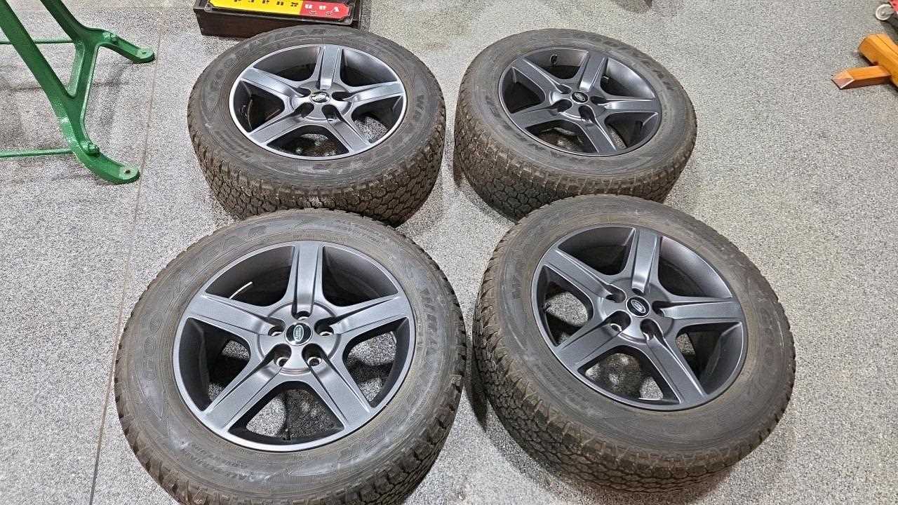 Lot 539 - GENUINE LAND ROVER DEFENDER 20" WHEELS & GOODYEAR WRANGLER TYRES