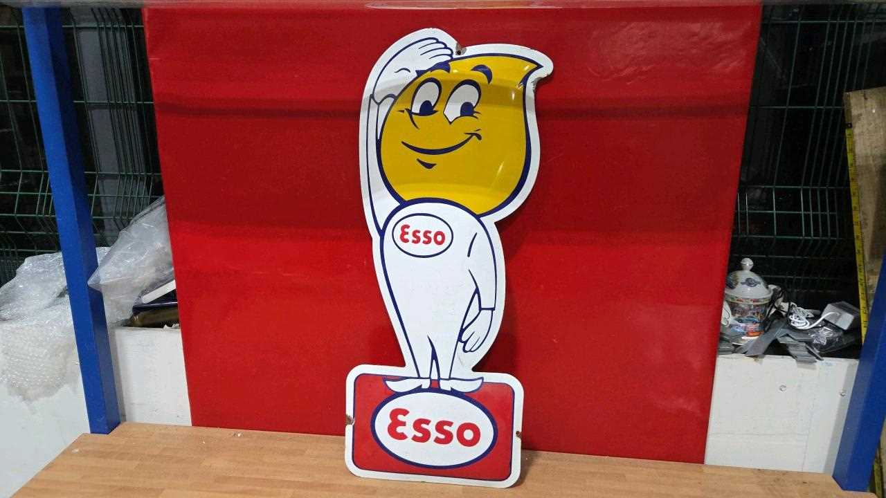 Lot 37 - ESSO MR DRIP REPRODUCTION ENAMEL SIGN 32" X 12"