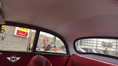 Lot 76 - 1970 MORRIS MINOR